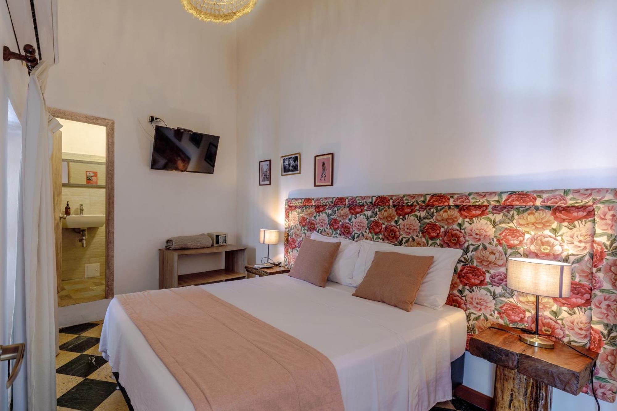 Bolola Hotel Картахена Экстерьер фото