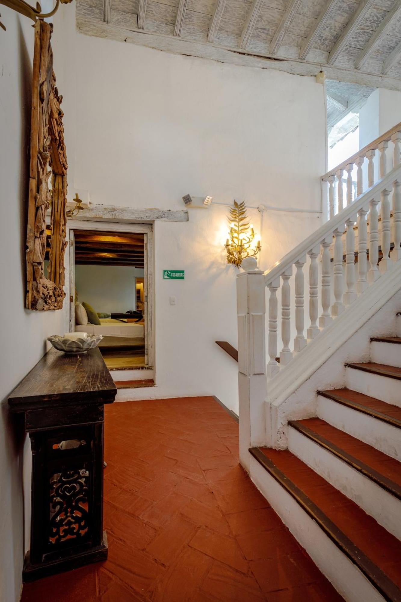 Bolola Hotel Картахена Экстерьер фото